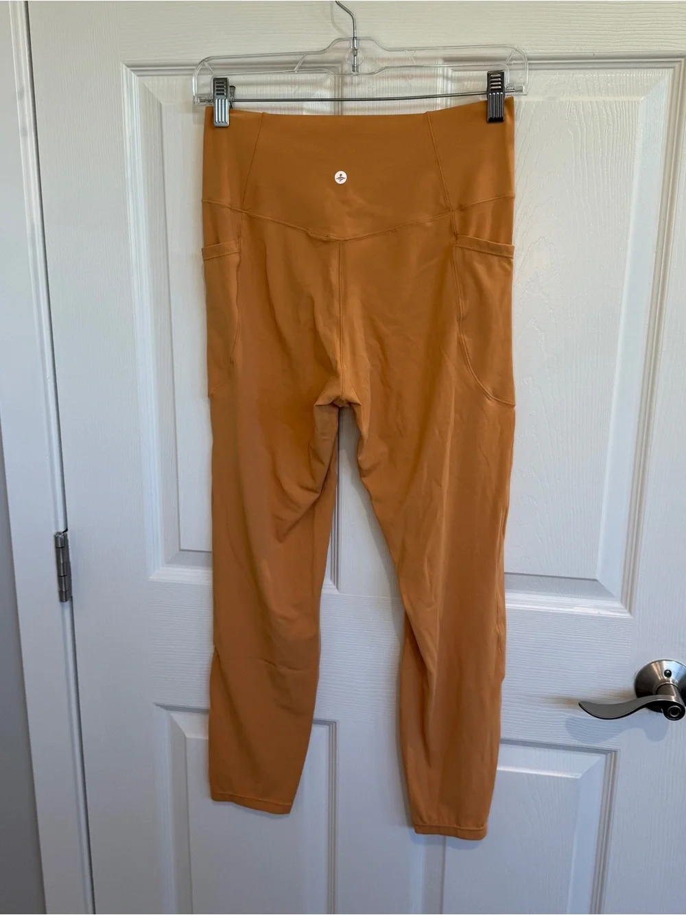Halara 7/8 leggings | Size L - Picture 2 of 3